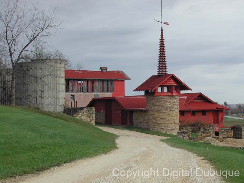 frank_loydl_barn